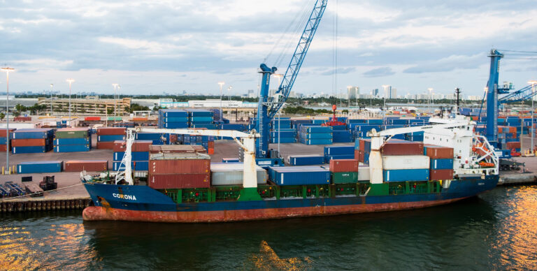 Cargo shipping containers port